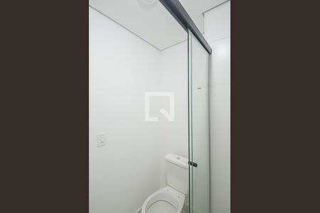 Apartamento para alugar com 44m², 2 quartos e sem vaga Apartamento para alugar com 44m², 2 quartos e sem vagaBanheiro