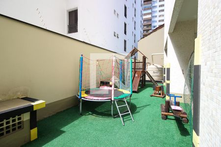 Apartamento para alugar com 90m², 2 quartos e 1 vaga Apartamento para alugar com 90m², 2 quartos e 1 vagaÁrea comum - Playground