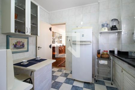 Apartamento para alugar com 90m², 2 quartos e 1 vaga Apartamento para alugar com 90m², 2 quartos e 1 vagaCozinha