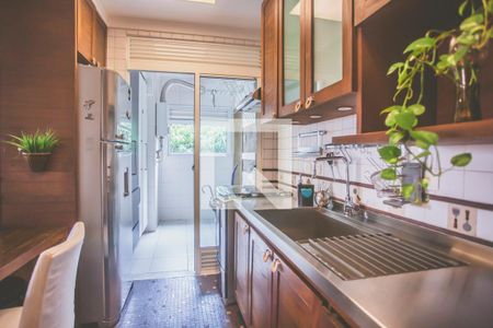 Apartamento para alugar com 98m², 2 quartos e 2 vagasCozinha