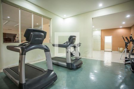 Apartamento para alugar com 98m², 2 quartos e 2 vagasÁrea comum - Academia