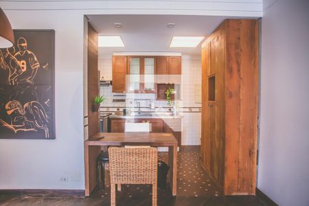 Apartamento para alugar com 98m², 2 quartos e 2 vagasCozinha