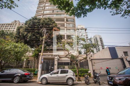 Apartamento para alugar com 98m², 2 quartos e 2 vagasFachada