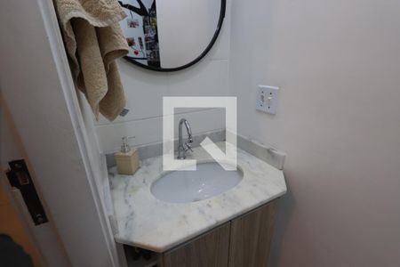 Apartamento à venda com 55m², 2 quartos e 1 vagaBanheiro Social