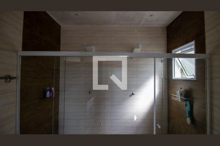 Casa de condomínio à venda com 350m², 5 quartos e 6 vagasBanheiro da Suíte 3