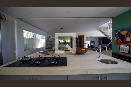 Casa de condomínio à venda com 350m², 5 quartos e 6 vagasCozinha