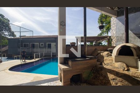 Casa de condomínio à venda com 350m², 5 quartos e 6 vagasÁrea Gourmet