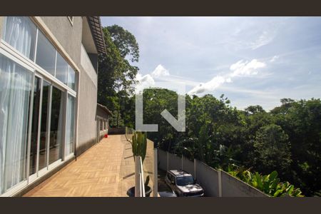 Casa de condomínio à venda com 350m², 5 quartos e 6 vagasVaranda da Casa