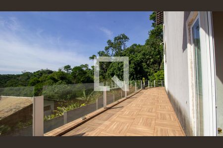 Casa de condomínio à venda com 350m², 5 quartos e 6 vagasVaranda da Casa