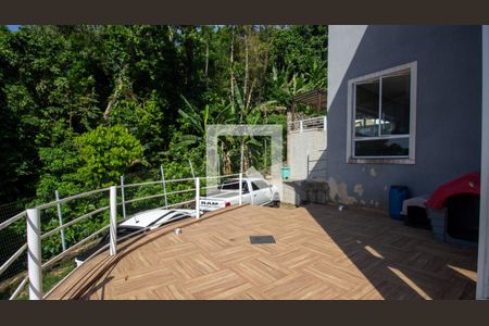 Casa de condomínio à venda com 350m², 5 quartos e 6 vagasVaranda da Casa