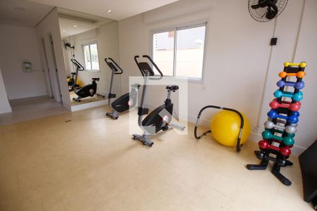 Apartamento para alugar com 64m², 2 quartos e 2 vagasÁrea comum - Academia