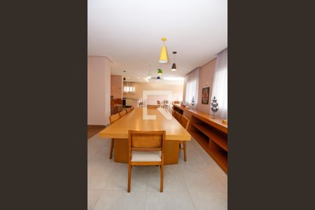 Apartamento para alugar com 64m², 2 quartos e 2 vagasÁrea comum - Salão de festas