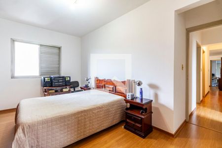 Apartamento à venda com 130m², 3 quartos e 1 vagaSuíte