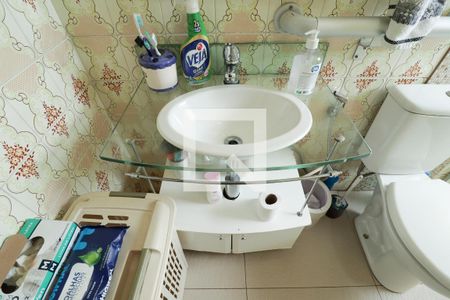 Casa à venda com 225m², 3 quartos e 3 vagas Casa à venda com 225m², 3 quartos e 3 vagasBanheiro