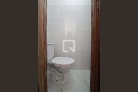 Apartamento para alugar com 53m², 2 quartos e sem vagaBanheiro da Área de serviço