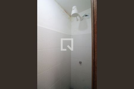 Apartamento para alugar com 53m², 2 quartos e sem vagaBanheiro da Área de serviço