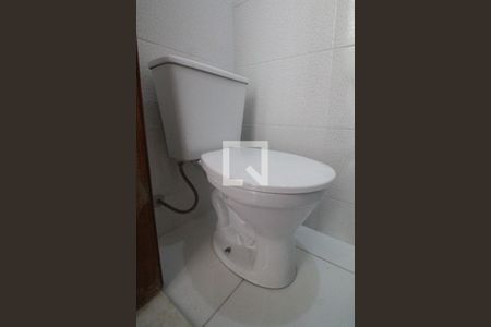 Apartamento para alugar com 53m², 2 quartos e sem vagaBanheiro da Área de serviço - vaso