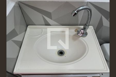 Casa de condomínio à venda com 88m², 3 quartos e 1 vagaLavabo