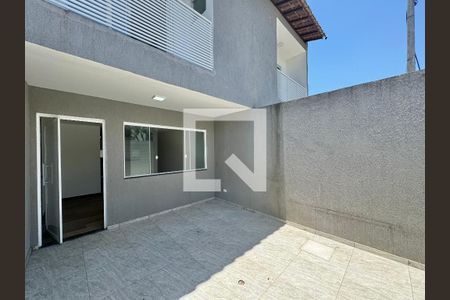 Casa de condomínio à venda com 88m², 3 quartos e 1 vagaÁrea externa
