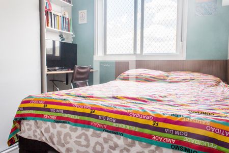 Apartamento à venda com 109m², 4 quartos e 2 vagasQuarto 2