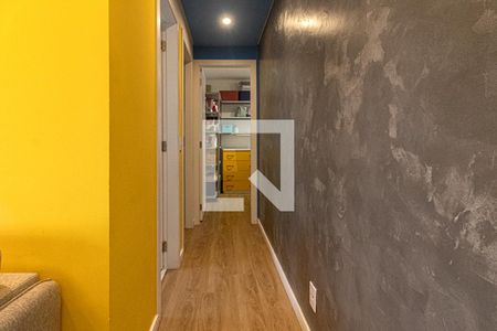 corredor para os cômodos_1 de apartamento à venda com 2 quartos, 49m² em Vila Moinho Velho, São Paulo