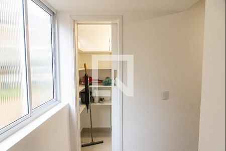 Apartamento para alugar com 84m², 2 quartos e 2 vagas Apartamento para alugar com 84m², 2 quartos e 2 vagasÁrea de serviço