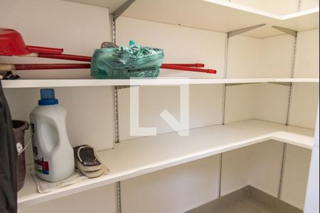 Apartamento para alugar com 84m², 2 quartos e 2 vagas Apartamento para alugar com 84m², 2 quartos e 2 vagasDespensa