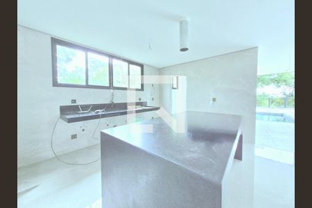 Casa de condomínio à venda com 417m², 4 quartos e 4 vagasCozinha