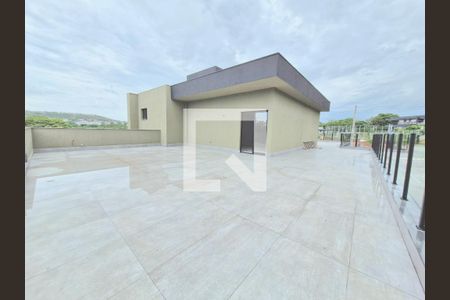 Casa de condomínio à venda com 417m², 4 quartos e 4 vagasTerraço