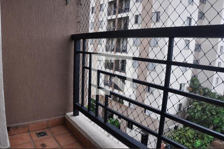 Apartamento para alugar com 65m², 3 quartos e 1 vagaVaranda