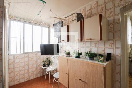 Apartamento à venda com 110m², 3 quartos e 2 vagasÁrea de Serviço e Banheiro de Serviço