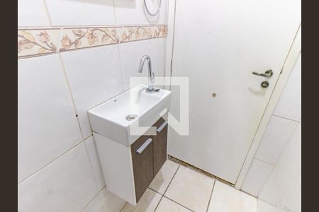 Casa à venda com 256m², 3 quartos e 3 vagasLavabo