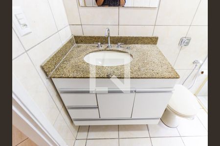 Casa à venda com 256m², 3 quartos e 3 vagasBanheiro