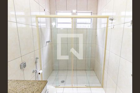 Casa à venda com 256m², 3 quartos e 3 vagasBanheiro