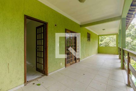 Casa à venda com 1000m², 6 quartos e 7 vagasVaranda 2