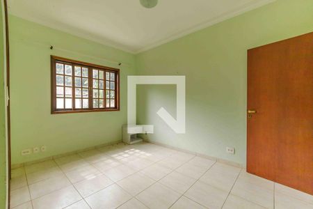 Casa à venda com 1000m², 6 quartos e 7 vagasQuarto 1