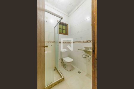 Casa à venda com 1000m², 6 quartos e 7 vagasAnexo Banheiro