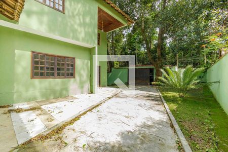 Casa à venda com 1000m², 6 quartos e 7 vagasQuintal