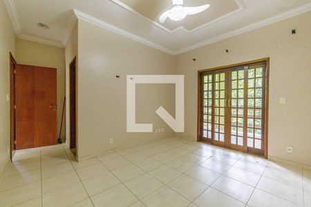 Casa à venda com 1000m², 6 quartos e 7 vagasSuíte