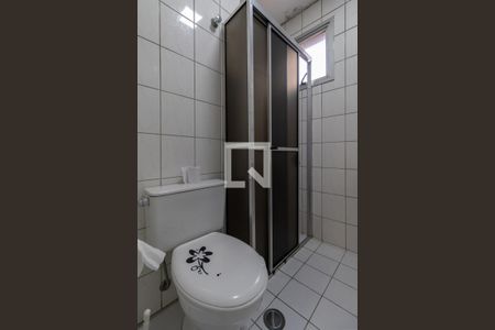 Apartamento para alugar com 60m², 2 quartos e 1 vaga Apartamento para alugar com 60m², 2 quartos e 1 vagaBanheiro