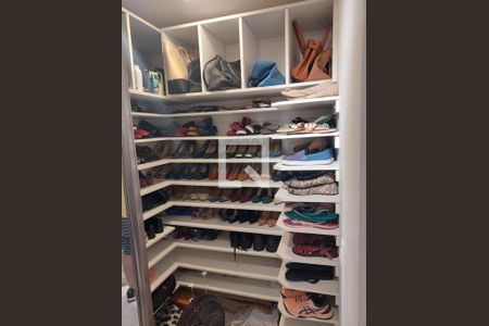 Apartamento à venda com 80m², 2 quartos e 2 vagasFoto 01