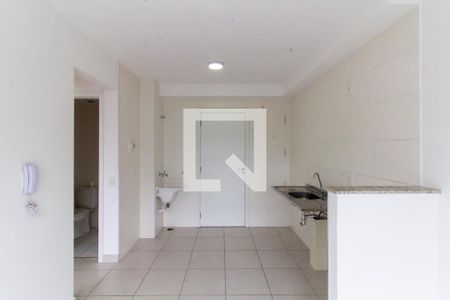 Apartamento à venda com 32m², 2 quartos e sem vaga Apartamento à venda com 32m², 2 quartos e sem vagaSala