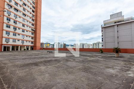 Apartamento à venda com 60m², 2 quartos e 1 vagaÁrea comum 