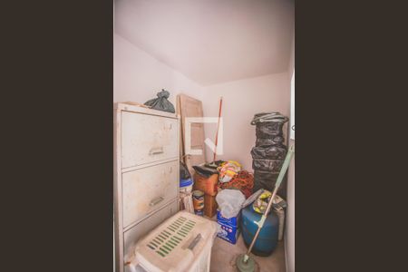 Casa à venda com 680m², 2 quartos e 1 vagaQuarto de Serviço