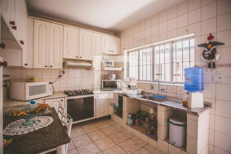 Casa à venda com 680m², 2 quartos e 1 vagaCozinha