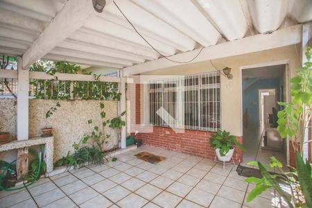 Casa à venda com 680m², 2 quartos e 1 vagaGaragem