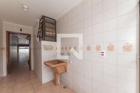 Casa à venda com 217m², 3 quartos e 4 vagasLavanderia