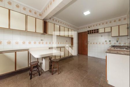 Casa à venda com 217m², 3 quartos e 4 vagasCozinha