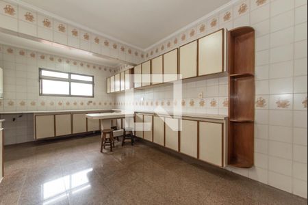 Casa à venda com 217m², 3 quartos e 4 vagasCozinha