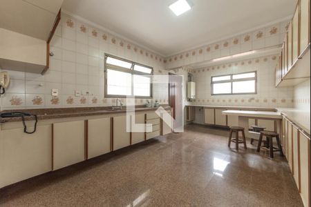 Casa à venda com 217m², 3 quartos e 4 vagasCozinha